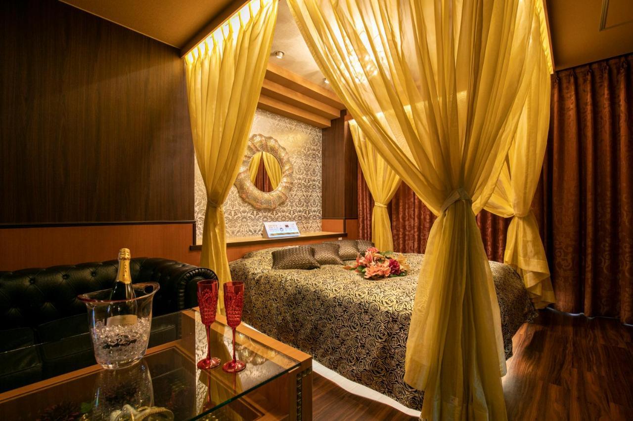 Hotel Park Inn (Adults Only) Higashimatsuyama Esterno foto