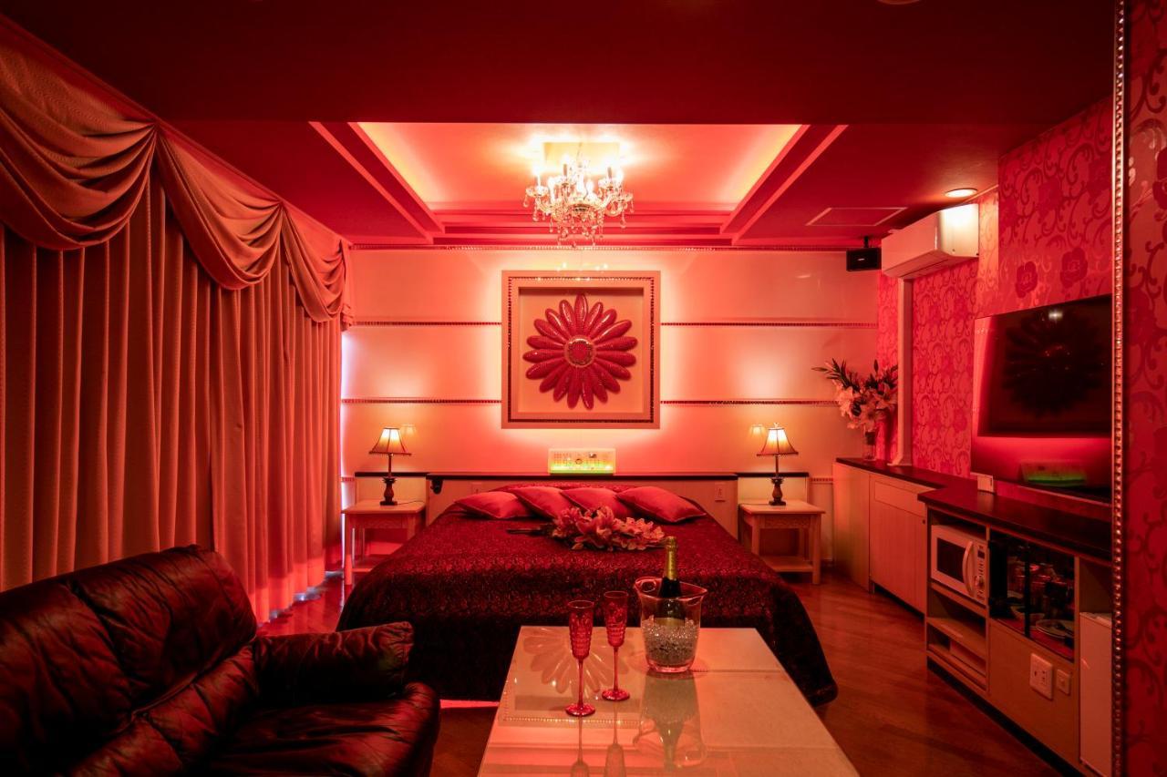 Hotel Park Inn (Adults Only) Higashimatsuyama Esterno foto