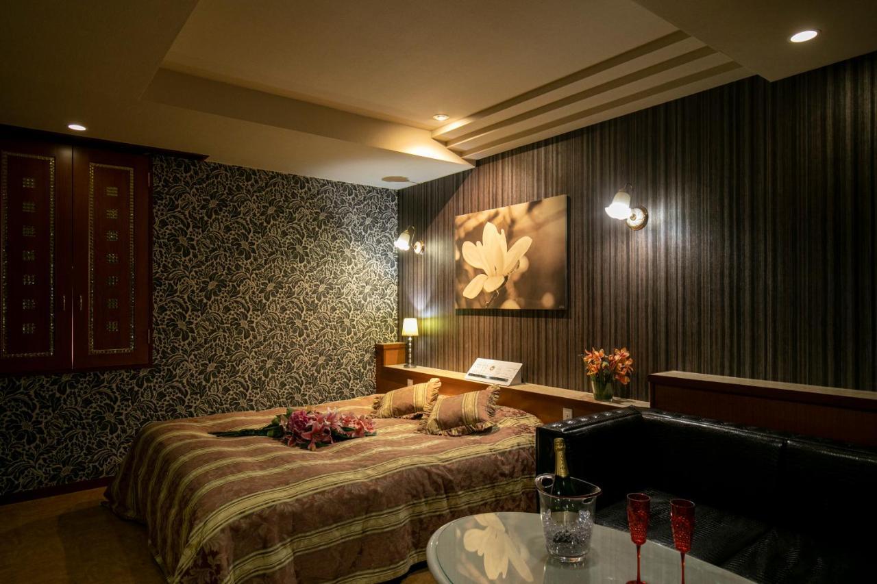 Hotel Park Inn (Adults Only) Higashimatsuyama Esterno foto