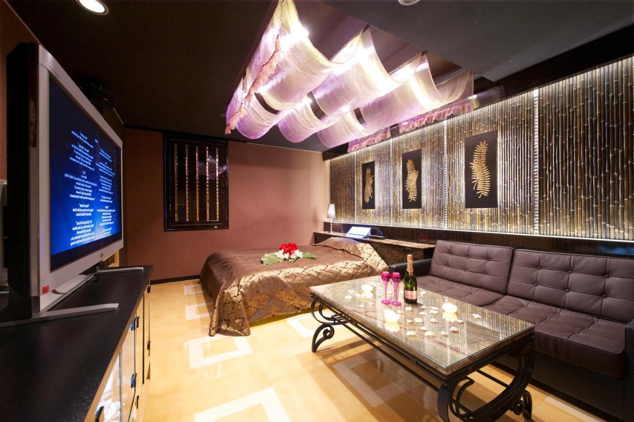 Hotel Park Inn (Adults Only) Higashimatsuyama Esterno foto