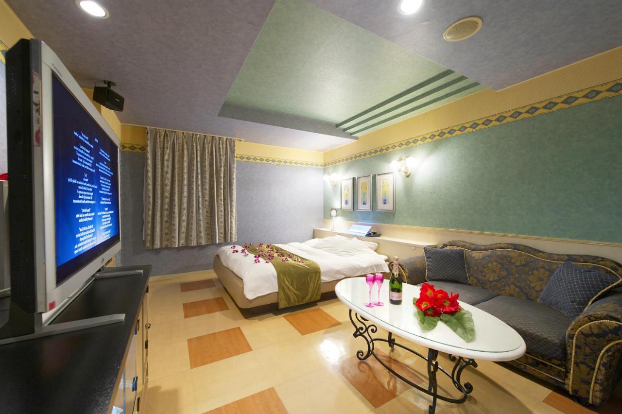 Hotel Park Inn (Adults Only) Higashimatsuyama Esterno foto